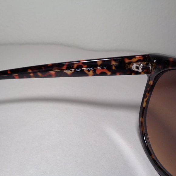 Victoria\'s Secret VS0031 Brown New Sunglasses